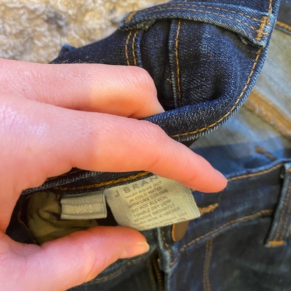J Brand Skinny Jean Dark Wash - Picture 5 of 10